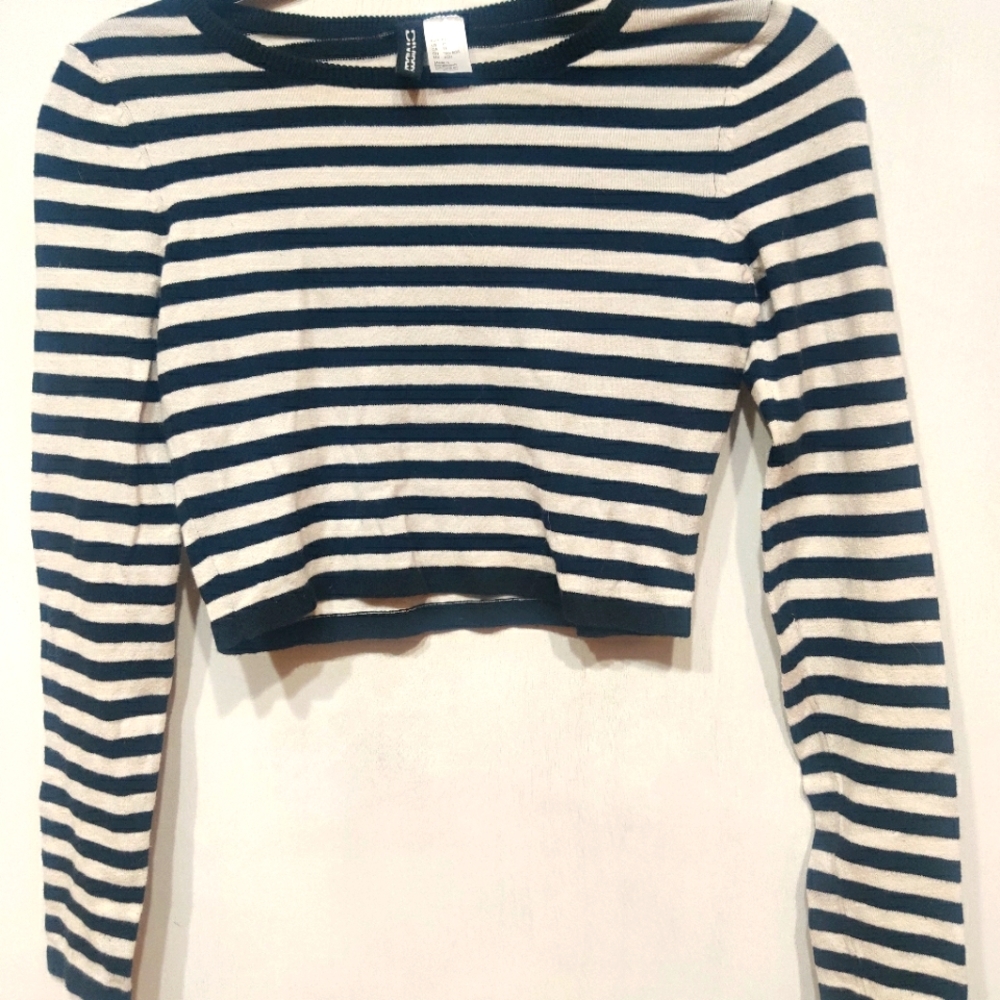 Divided cropped striped sweater size XS